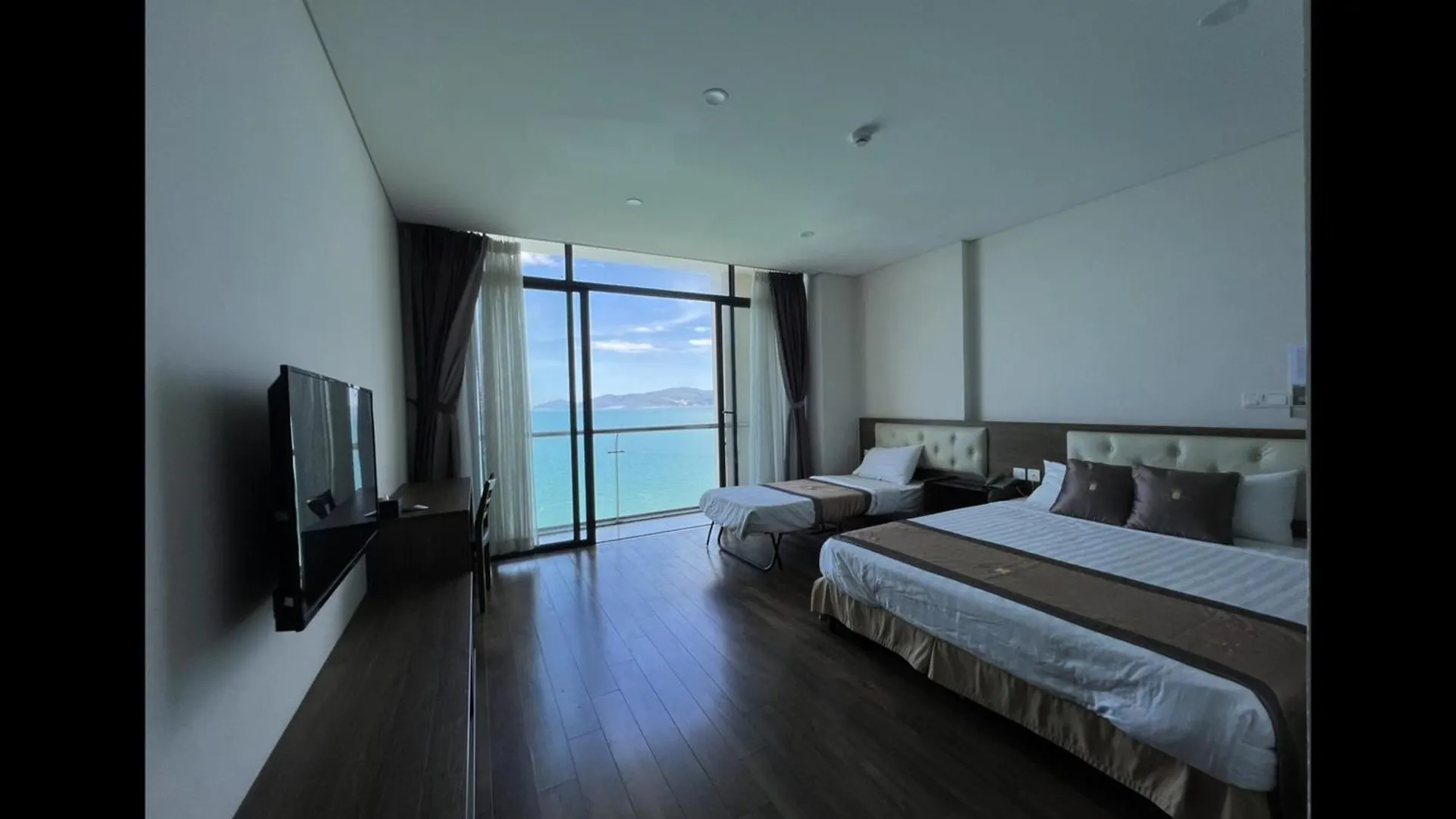 ****  Lenid Ocean View Hotel Nha Trang Vietnam