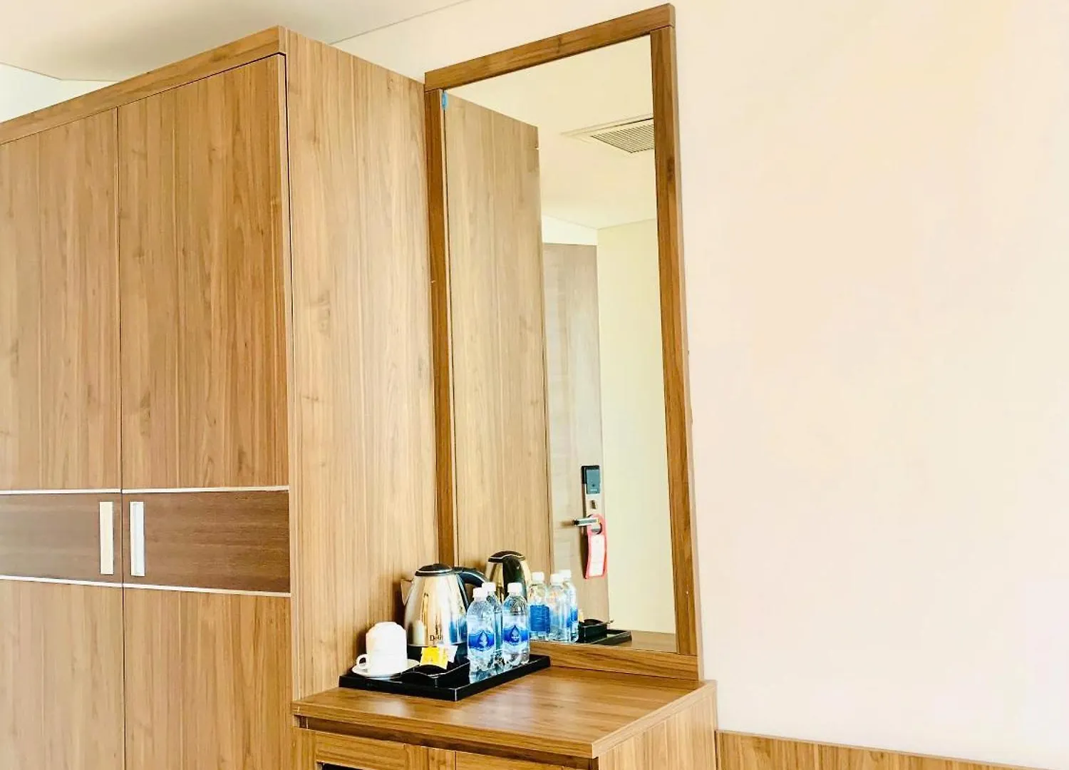 Lenid Ocean View Hotel Nha Trang