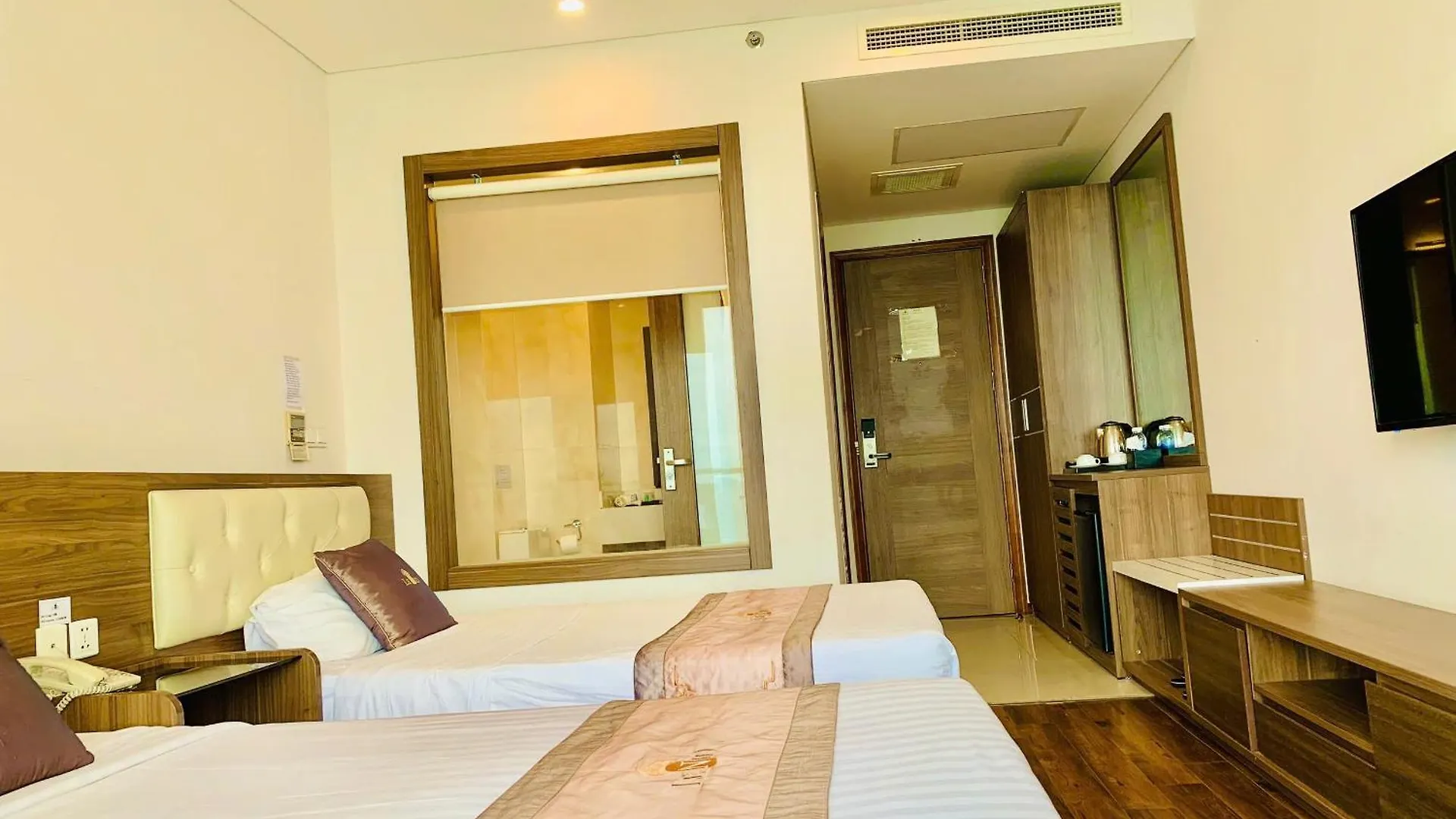 Lenid Ocean View Hotel Nha Trang
