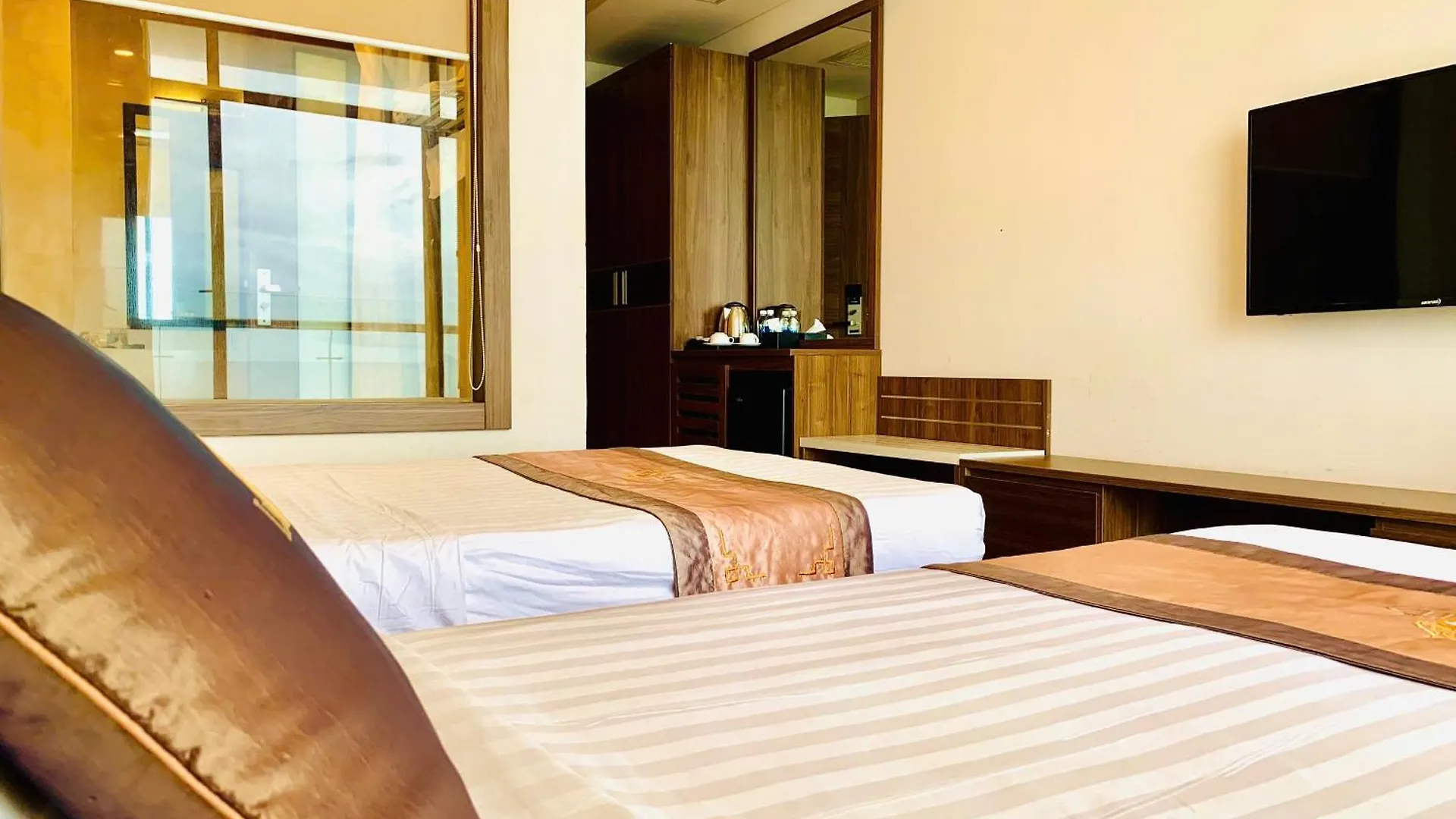 Lenid Ocean View Hotel Nha Trang 4*,
