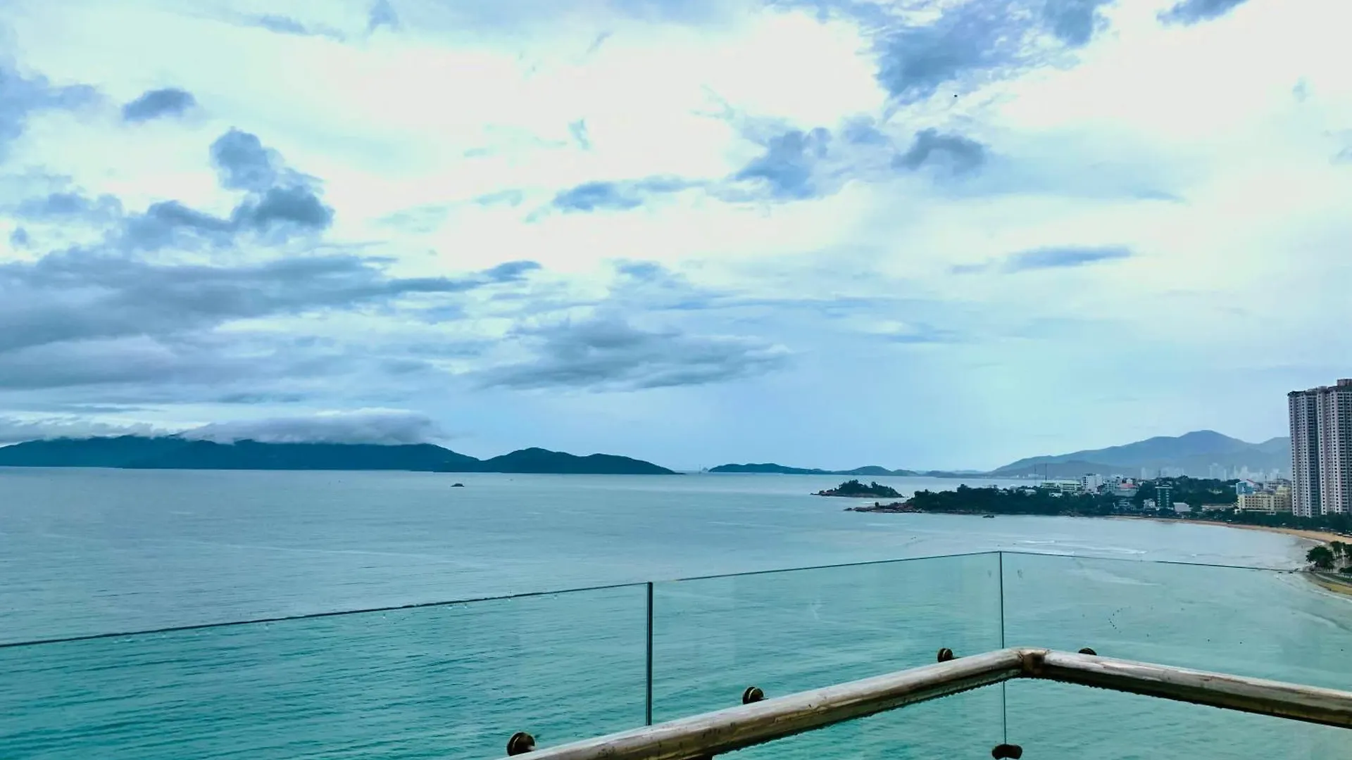 Lenid Ocean View Hotel Nha Trang