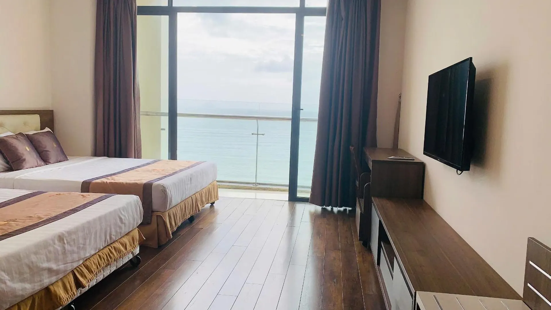 Lenid Ocean View Hotel Nha Trang Vietnam