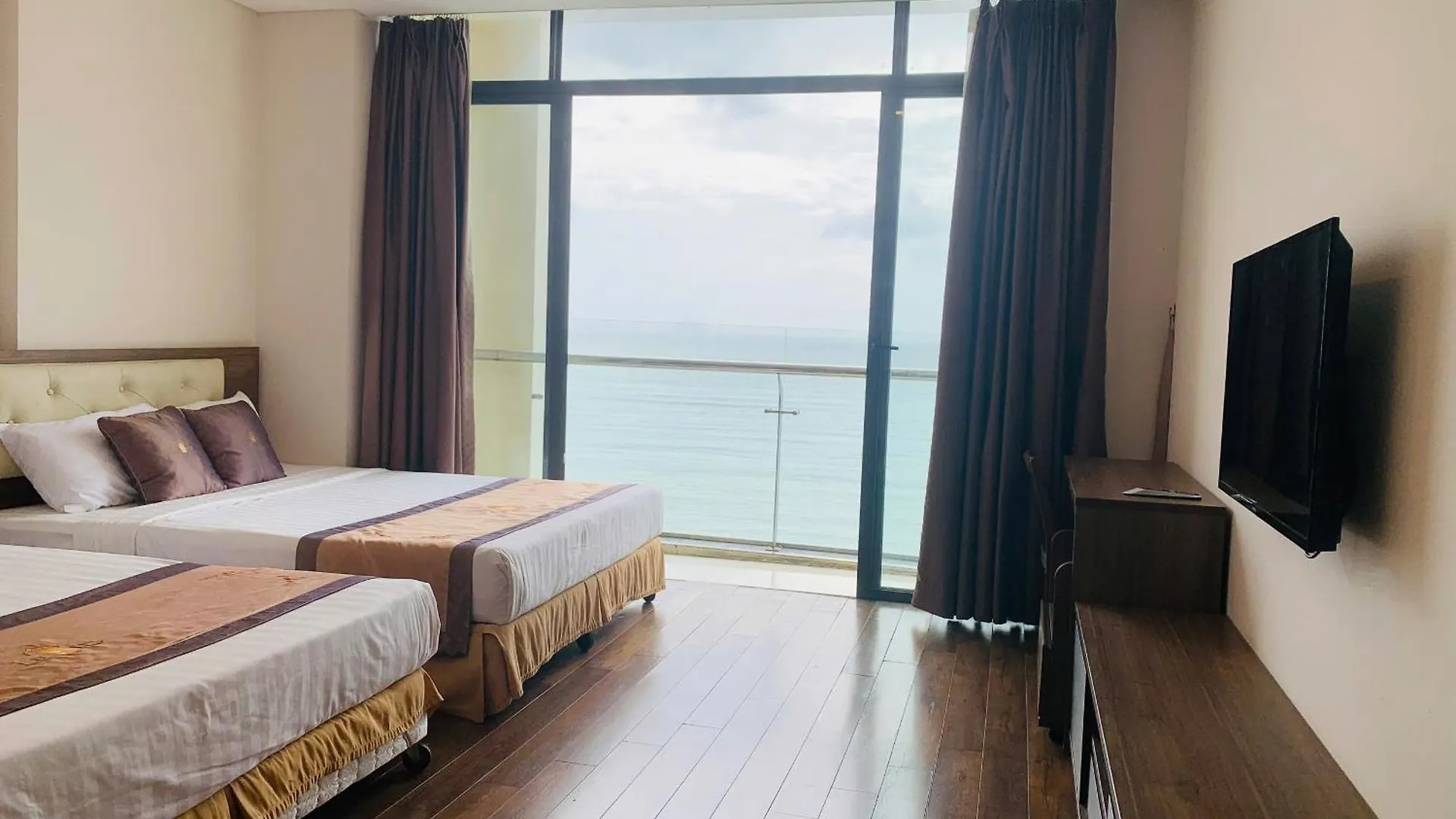 Lenid Ocean View Hotel Nha Trang