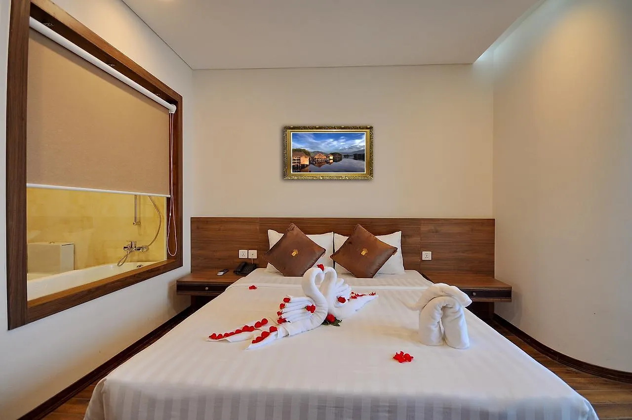 ****  Lenid Ocean View Hotel Nha Trang Vietnam