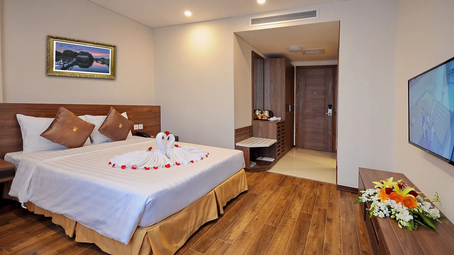 Lenid Ocean View Hotel Nha Trang