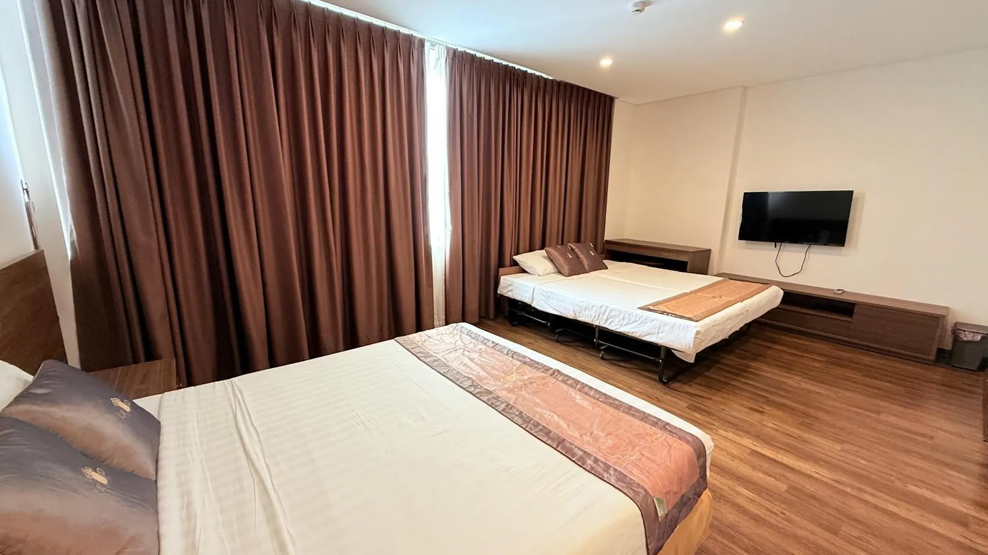 Lenid Ocean View Hotel Nha Trang Vietnam